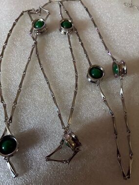 Sterling Silver Green Cabochon Station Necklace - Elegant Women's Jewelry